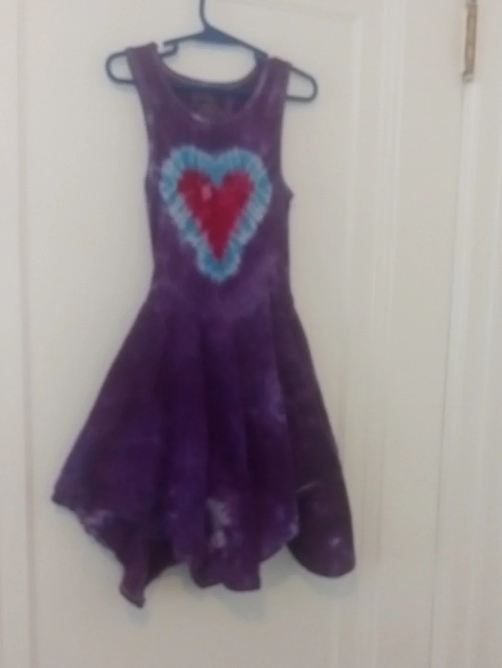 girl 6 purple ribbed tie dye dress heart design, asymmetrical hem